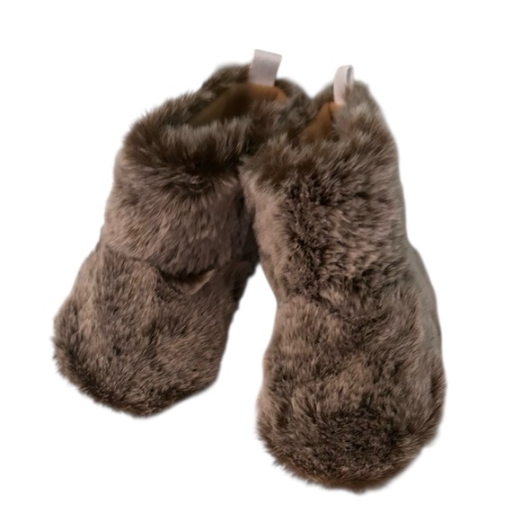 12-18m Baby Fur Booties Slippers Crib Boots Soft Shoes Faux Furry Plush Infant - Picture 3 of 4